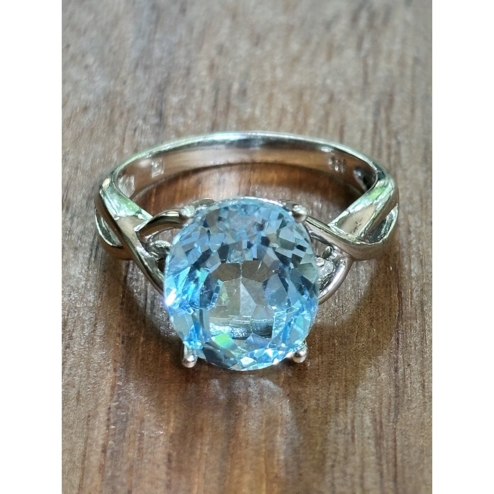Natural Swiss Blue Topaz Gemstone Solitaire Ring 925 Sterling Silver Ring Size 8